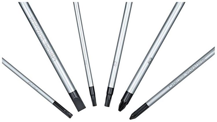 Produktbild: Bosch Professional 0615990N2R 0615990N2R Werkzeugset