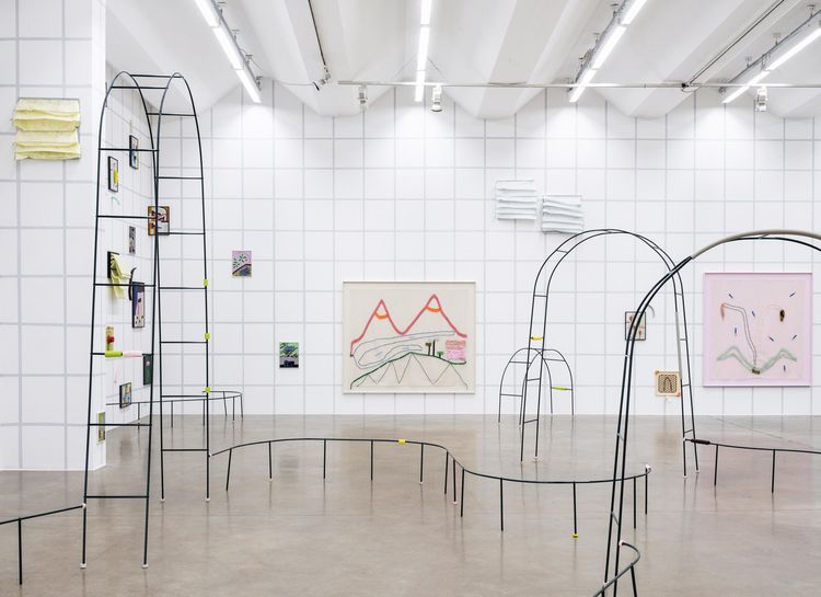 Produktbild: Verena Issel &ndash; Yellow Pages. Installations and their individual components