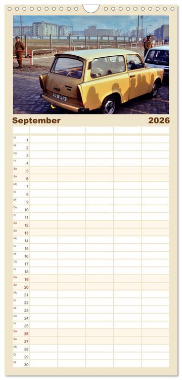 Produktbild: Familienplaner 2026 - Trabi-Land DDR mit 5 Spalten (Wandkalender, 21 x 45 cm) CALVENDO