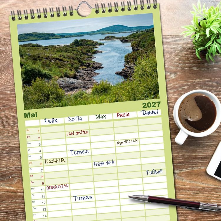 Produktbild: Familienplaner 2027 - Mystisches Irland mit 5 Spalten (Wandkalender, 21 x 45 cm) CALVENDO