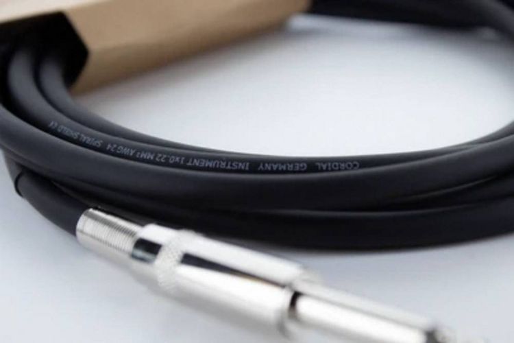 Produktbild: Cordial 14761 Klinke Instrumenten Anschlusskabel [1x Klinkenstecker 6.3 mm (mono) - 1x Klinkenstecker 6.3 mm (mono)] 3 m Schwarz Flexibel