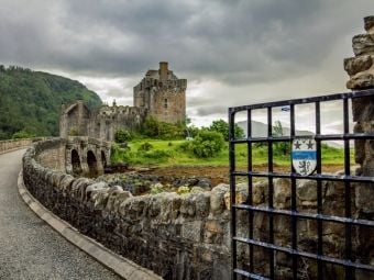 Produktbild: CALVENDO Puzzle Eilean Donan Castle | 1000 Teile Lege-Gr&ouml;&szlig;e 64x48cm Foto-Puzzle f&uuml;r gl&uuml;ckliche Stunden
