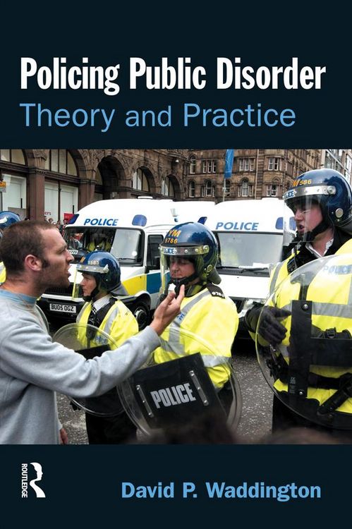 Produktbild: Policing Public Disorder