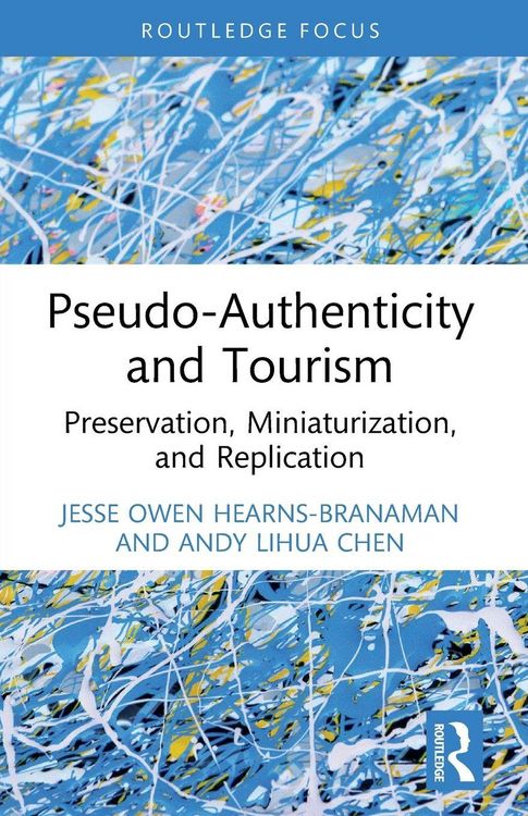 Produktbild: Pseudo-Authenticity and Tourism