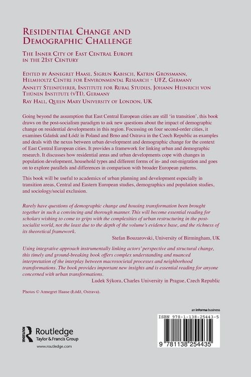 Produktbild: Residential Change and Demographic Challenge