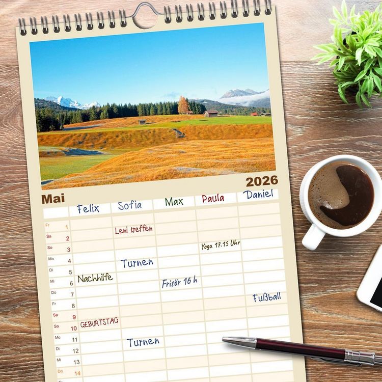 Produktbild: Familienplaner 2026 - Rund um Mittenwald mit 5 Spalten (Wandkalender, 21 x 45 cm) CALVENDO
