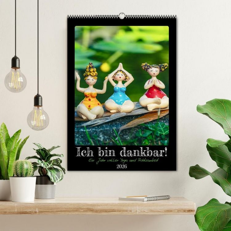 Produktbild: Ich bin dankbar - ein Jahr voller Yoga und Achtsamkeit - Yoga Kalender (Wandkalender 2026 DIN A2 hoch), CALVENDO Monatskalender