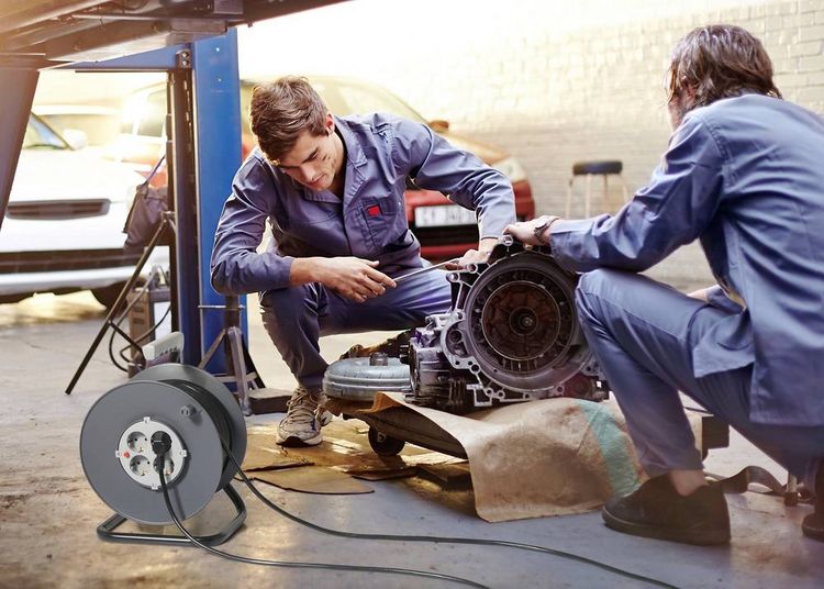 Produktbild: Sygonix SY-5655928 Kabeltrommel 50m Schwarz Schutzkontakt-Stecker