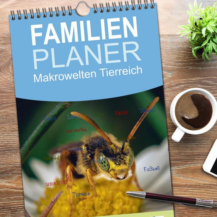 Produktbild: Familienplaner 2026 - Makrowelten Tierreich mit 5 Spalten (Wandkalender, 21 x 45 cm) CALVENDO