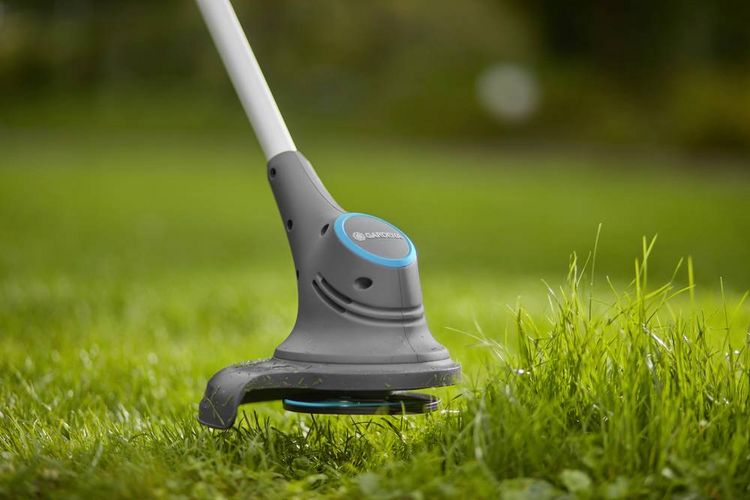 Produktbild: GARDENA SmallCut 23/18V P4A solo Akku Rasentrimmer ohne Akku, ohne Ladeger&auml;t 18 V Schnittbreite (max.): 23 cm