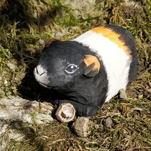 Produktbild: Wudimals A040724 - Meerschweinchen, Guinea Pig, handgeschnitzt aus Holz