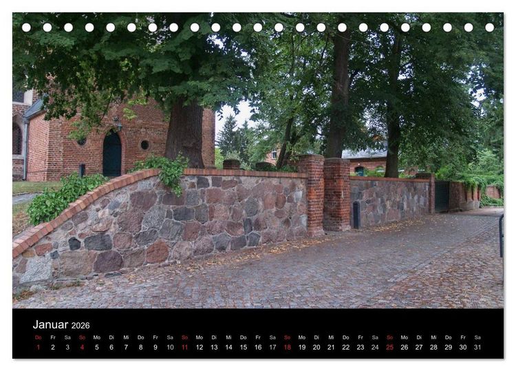 Produktbild: Dorfkirchen in Brandenburg (Tischkalender 2026 DIN A5 quer), CALVENDO Monatskalender