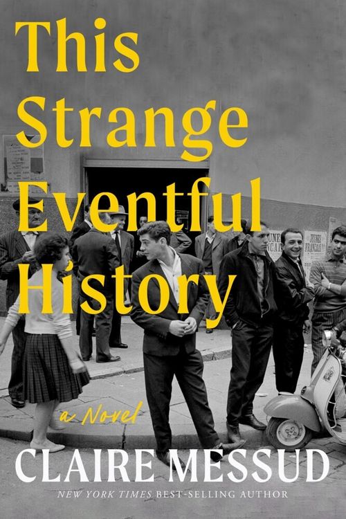 Produktbild: This Strange Eventful History