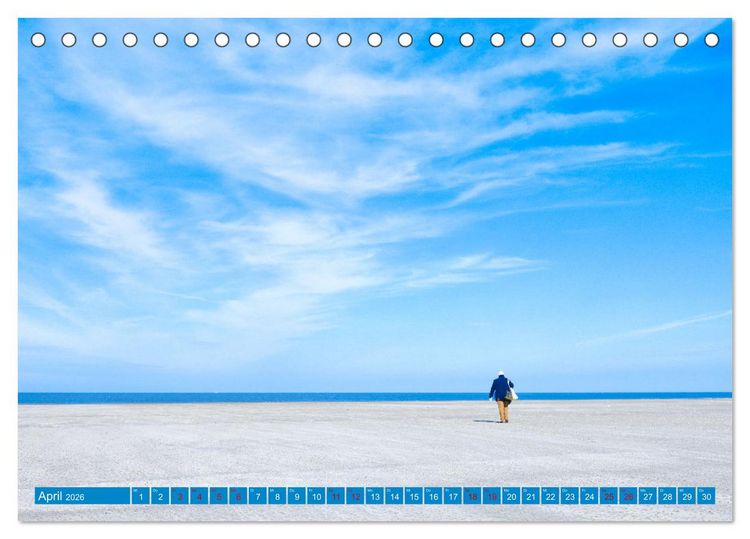 Produktbild: Die Farbe blau - Die Farbe der Weite und des Himmels (Tischkalender 2026 DIN A5 quer), CALVENDO Monatskalender