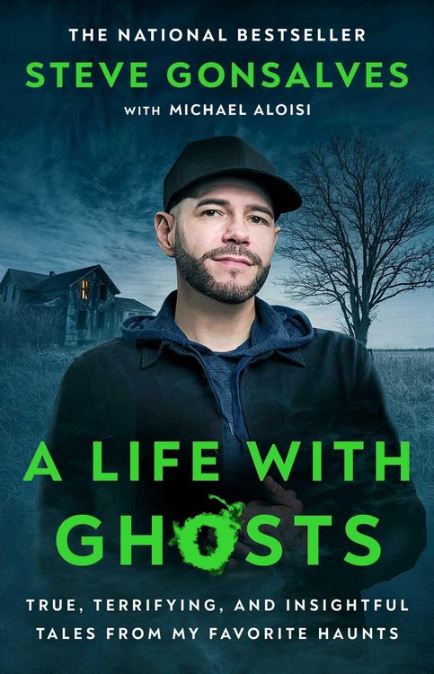 Produktbild: A Life with Ghosts