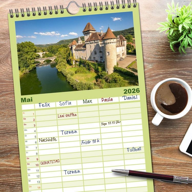 Produktbild: Familienplaner 2026 - Frankreich - Franche-Comt&eacute; mit 5 Spalten (Wandkalender, 21 x 45 cm) CALVENDO
