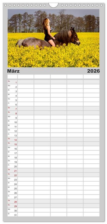 Produktbild: Familienplaner 2026 - Titanen Girls 2026 - erotische Frauen und starke Pferde mit 5 Spalten (Wandkalender, 21 x 45 cm) CALVENDO