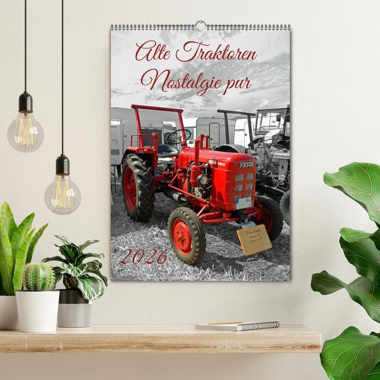 Produktbild: Alte Traktoren Nostalgie pur (Wandkalender 2026 DIN A2 hoch), CALVENDO Monatskalender