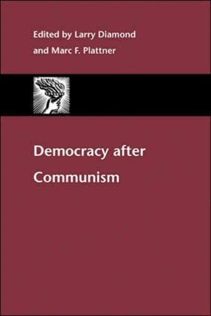 Produktbild: Democracy After Communism