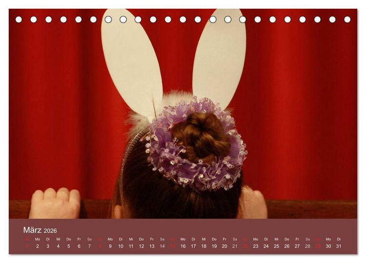 Produktbild: M&auml;dchentr&auml;ume - Ballett und Tanz (Tischkalender 2026 DIN A5 quer), CALVENDO Monatskalender