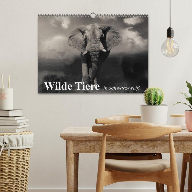 Produktbild: Wilde Tiere in schwarz-wei&szlig; (Wandkalender 2026 DIN A3 quer), CALVENDO Monatskalender