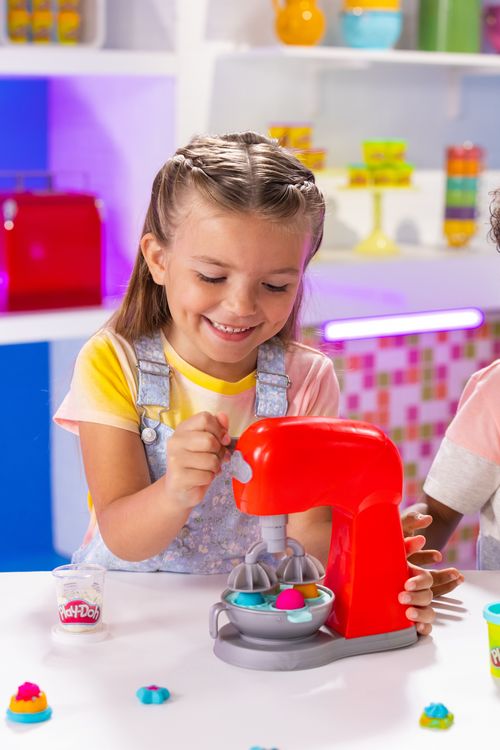 Produktbild: Hasbro F47185L0 - Play-Doh Kitchen Creations, Super K&uuml;chenmaschine mit Zubeh&ouml;r, Knetset