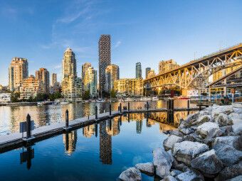 Produktbild: CALVENDO Puzzle Vancouver Impression von Granville Island | 1000 Teile Lege-Gr&ouml;&szlig;e 64x48cm Foto-Puzzle f&uuml;r gl&uuml;ckliche Stunden