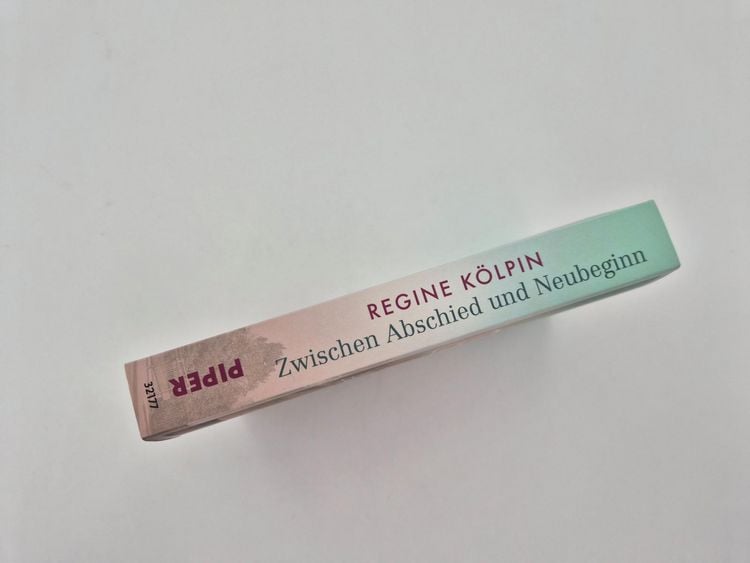 Produktbild: Zwischen Abschied und Neubeginn