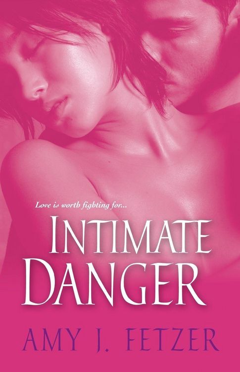 Produktbild: Intimate Danger