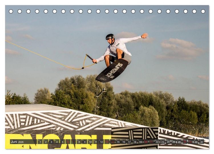 Produktbild: Wakeboarding - make water burn (Tischkalender 2026 DIN A5 quer), CALVENDO Monatskalender