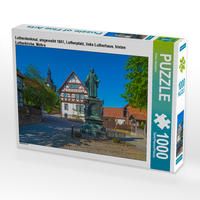 Produktbild: CALVENDO Puzzle Lutherdenkmal, eingeweiht 1861, Lutherplatz, links Lutherhaus, hinten Lutherkirche, M&ouml;hra 1000 Teile Lege-Gr&ouml;&szlig;e 64 x 48 cm Foto-Puzzle