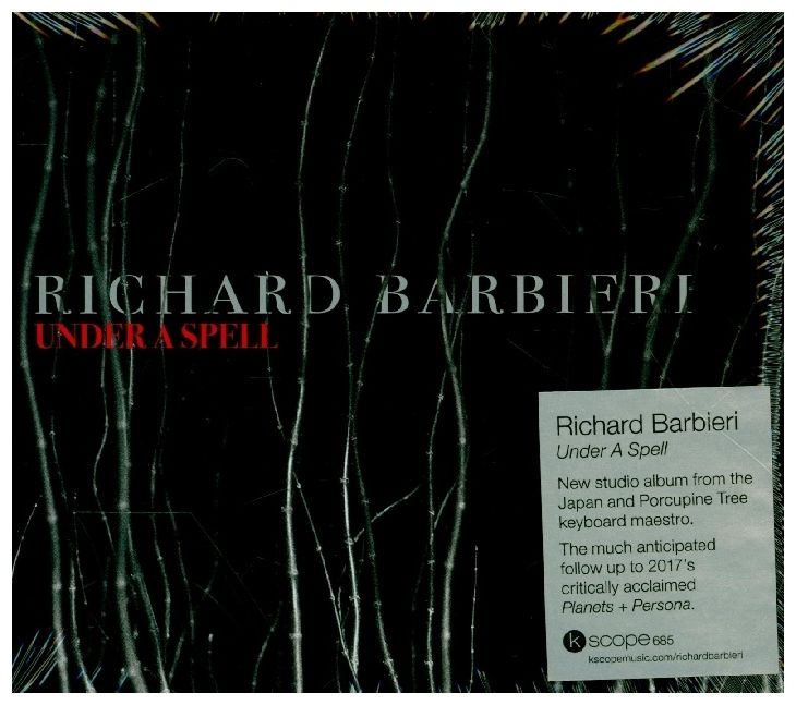 Produktbild: Under A Spell