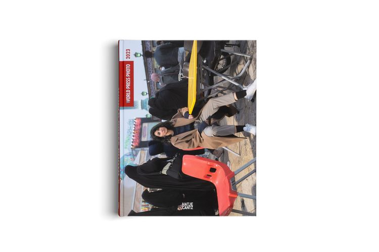 Produktbild: World Press Photo Yearbook 2023