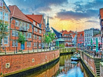 Produktbild: CALVENDO Puzzle Stade, Alter Hansehafen mit dem Tretkran | 1000 Teile Lege-Gr&ouml;&szlig;e 64x48cm Foto-Puzzle f&uuml;r gl&uuml;ckliche Stunden
