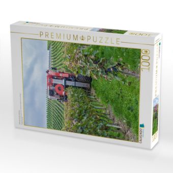 Produktbild: CALVENDO Puzzle Vollernter bei der Weinlese | 1000 Teile Lege-Gr&ouml;&szlig;e 64x48cm Foto-Puzzle f&uuml;r gl&uuml;ckliche Stunden