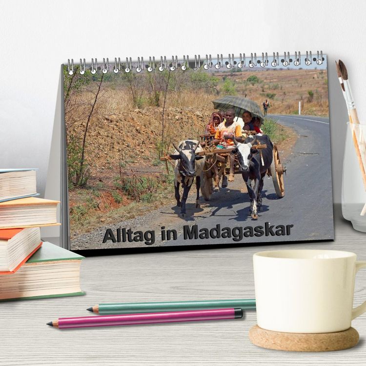 Produktbild: Alltag in Madagaskar (Tischkalender 2026 DIN A5 quer), CALVENDO Monatskalender