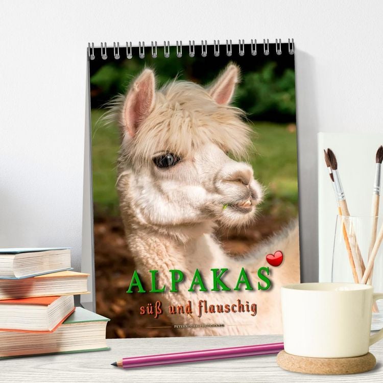 Produktbild: Alpakas - s&uuml;&szlig; und flauschig (Tischkalender 2026 DIN A5 hoch), CALVENDO Monatskalender