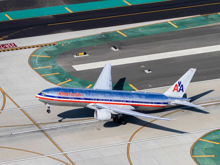 Produktbild: CALVENDO Puzzle American Airlines Boeing 777-200 Los Angeles, USA | 1000 Teile Lege-Gr&ouml;&szlig;e 64x48cm Foto-Puzzle f&uuml;r gl&uuml;ckliche Stunden