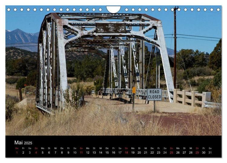 Produktbild: West of Midpoint (Wandkalender 2025 DIN A4 quer), CALVENDO Monatskalender