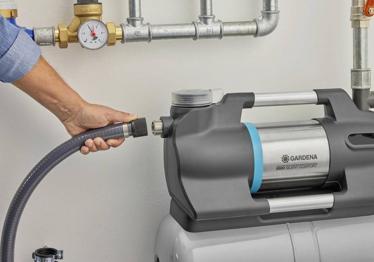 Produktbild: GARDENA 09068-61 6300 SilentComfort Hauswasserwerk 230V 6300 l/h