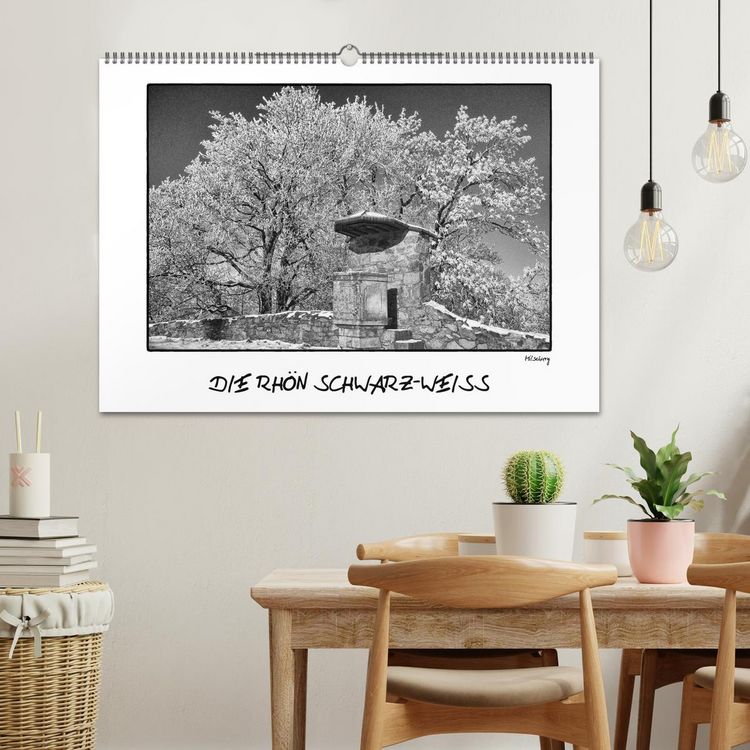 Produktbild: RH&Ouml;N SCHWARZ-WEISS (Wandkalender 2026 DIN A2 quer), CALVENDO Monatskalender