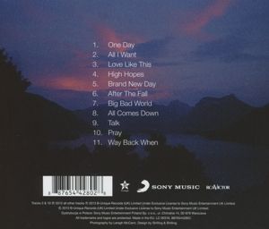 Produktbild: In A Perfect World