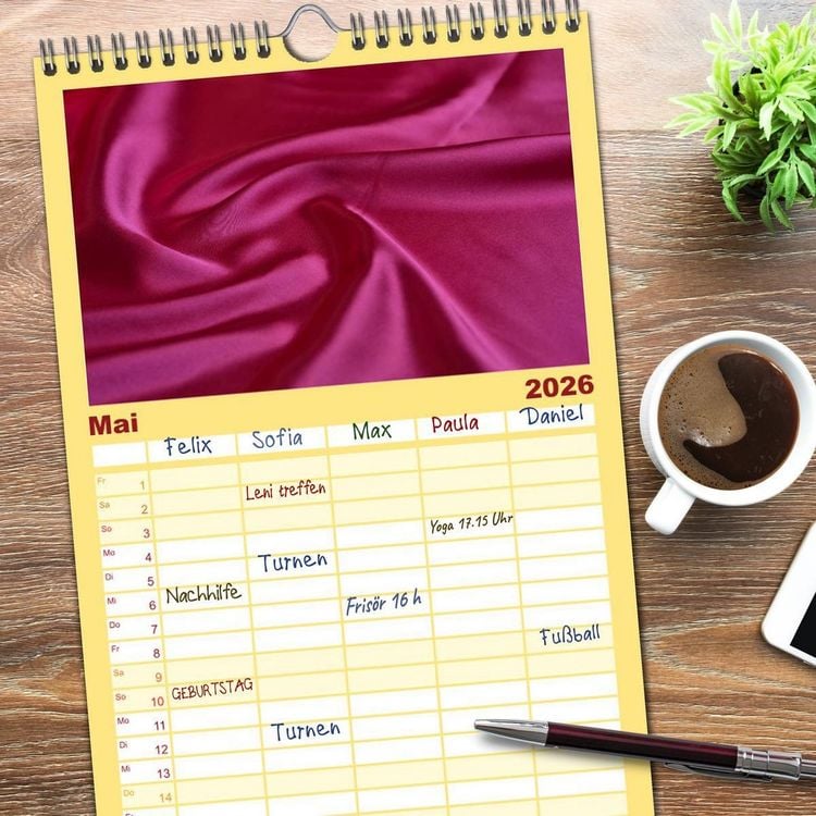 Produktbild: Familienplaner 2026 - Foto- und Bastelkalender Satin - Stilvoll zum Selbstgestalten mit 5 Spalten (Wandkalender, 21 x 45 cm) CALVENDO
