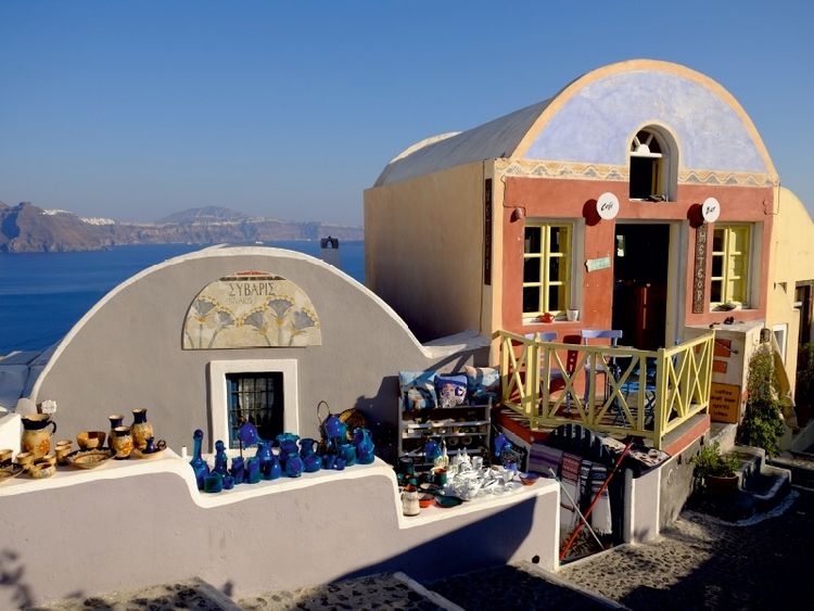 Produktbild: CALVENDO Puzzle Ein Motiv aus dem Kalender Santorini und seine Vielfalt | 1000 Teile Lege-Gr&ouml;&szlig;e 64x48cm Foto-Puzzle f&uuml;r gl&uuml;ckliche Stunden