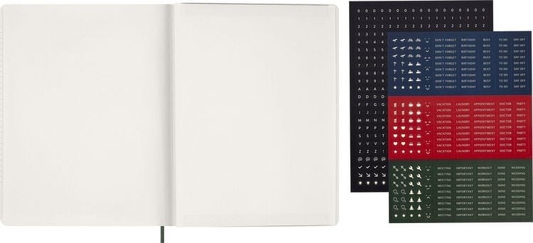 Produktbild: Moleskine 15 Monate Essential Wochenkalender 2026/2027, 1 Wo = 2 Seiten, vertikal, XXL, weicher Einband, Myrtengr&uuml;n