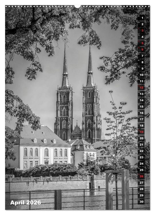 Produktbild: STADTBILDER Monochrome Momente (Wandkalender 2026 DIN A2 hoch), CALVENDO Monatskalender