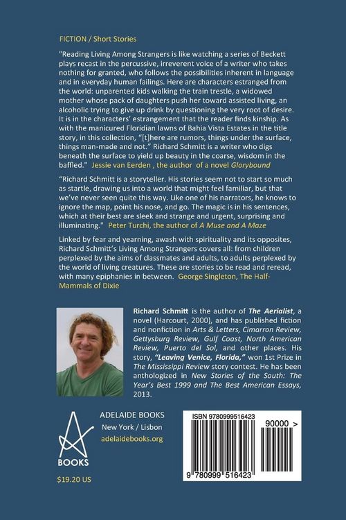 Produktbild: Living Among Strangers