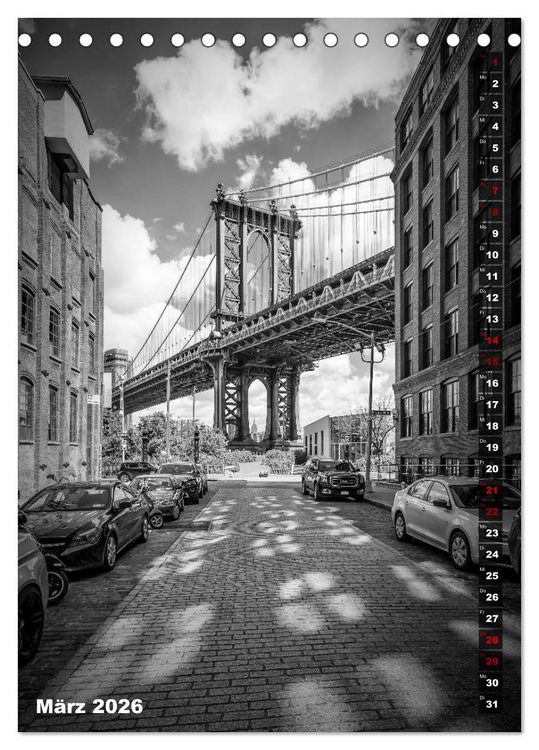 Produktbild: NEW YORK CITY Monochrome Stadtansichten (Tischkalender 2026 DIN A5 hoch), CALVENDO Monatskalender