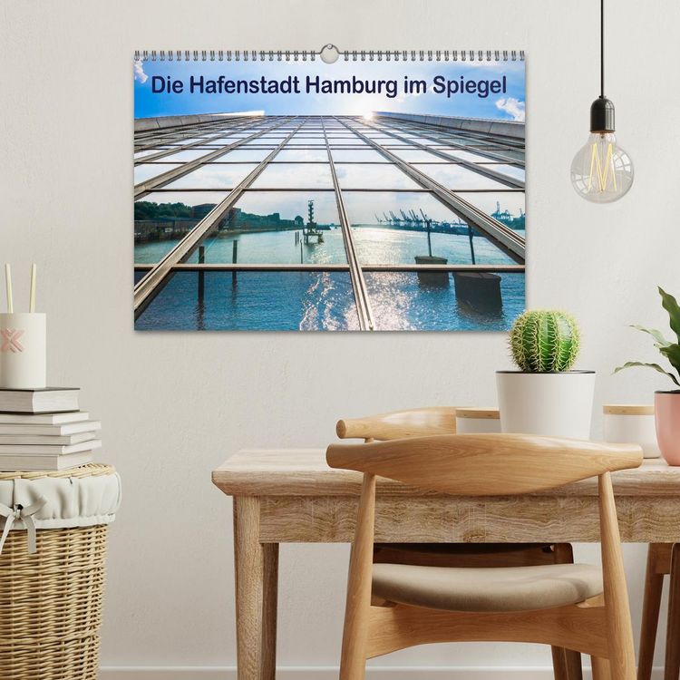 Produktbild: Die Hafenstadt Hamburg im Spiegel (Wandkalender 2026 DIN A3 quer), CALVENDO Monatskalender
