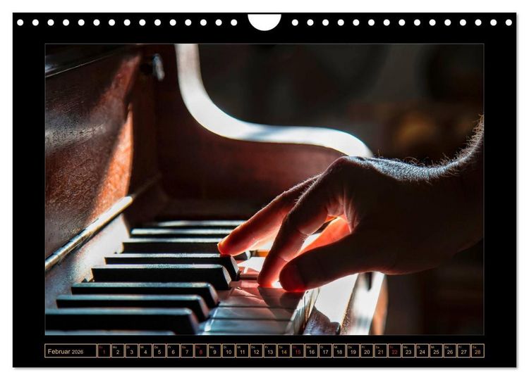 Produktbild: Klavier - Solo f&uuml;r zehn Finger (Wandkalender 2026 DIN A4 quer), CALVENDO Monatskalender